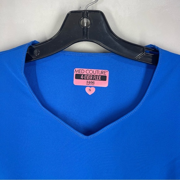 NWT Women's Med Couture Insight V Neck Size Small - Picture 2 of 7